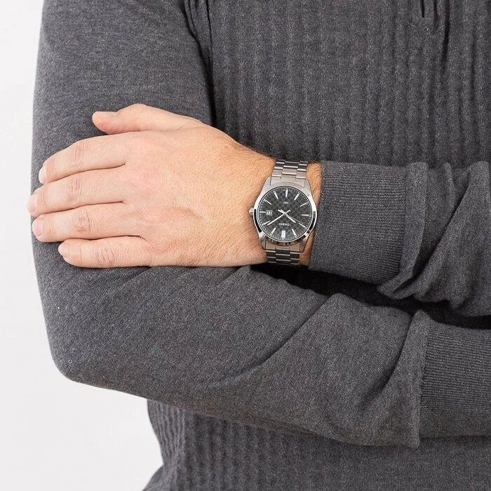 Наручные часы CASIO Standard, синий, серебряный